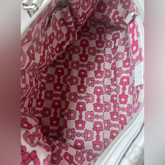 Gucci Bag - Picture 7 of 8
